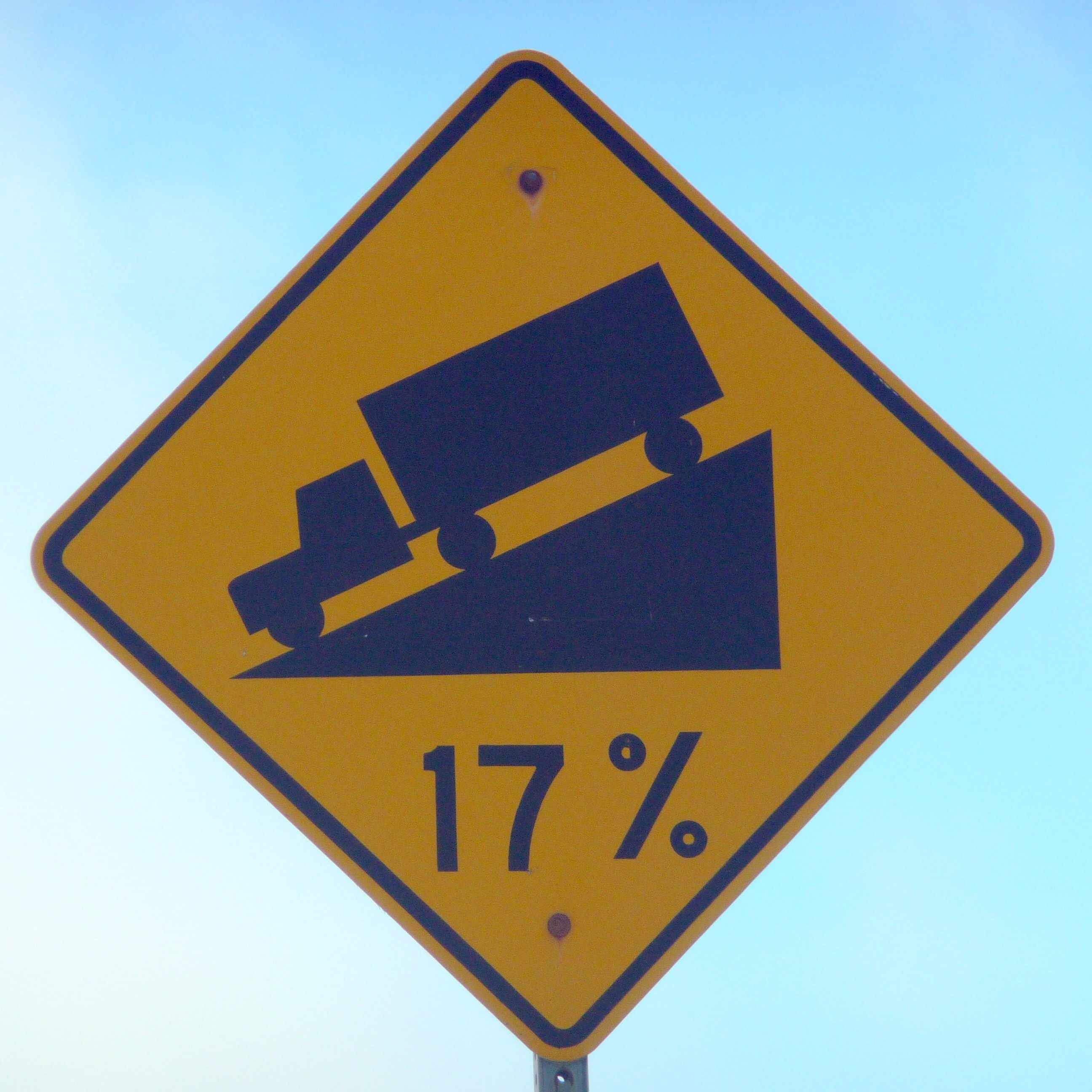 Steep roadsign